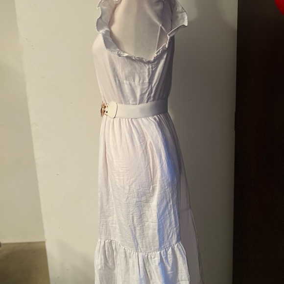 Dress - Picture 4 of 5